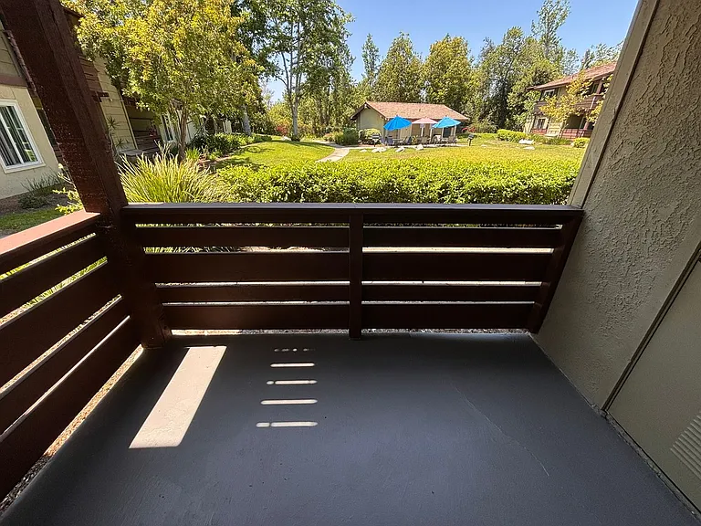 23251 Los Alisos Blvd — Photo 10