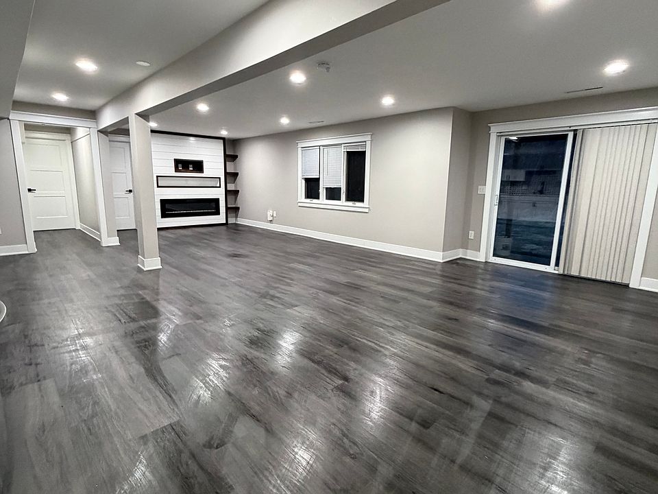 1st image of 3021 Deep Woods Ct #1
