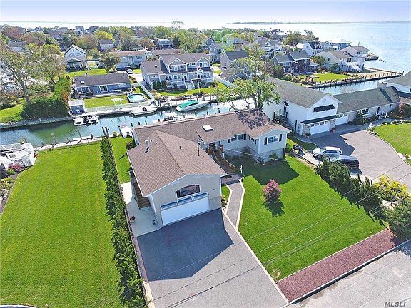 2nd image of 60 Berger Ave