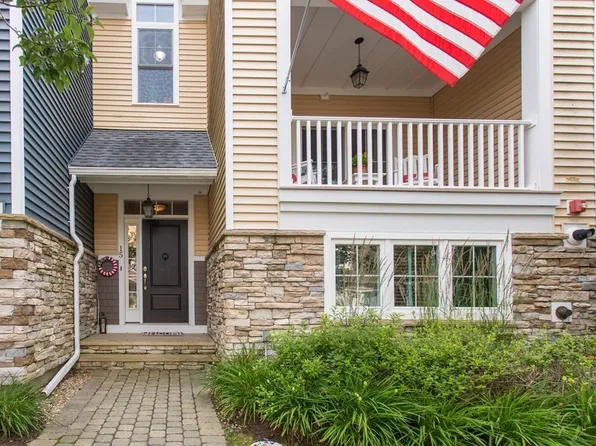 15 Boatwrights Loop, Plymouth, MA 02360