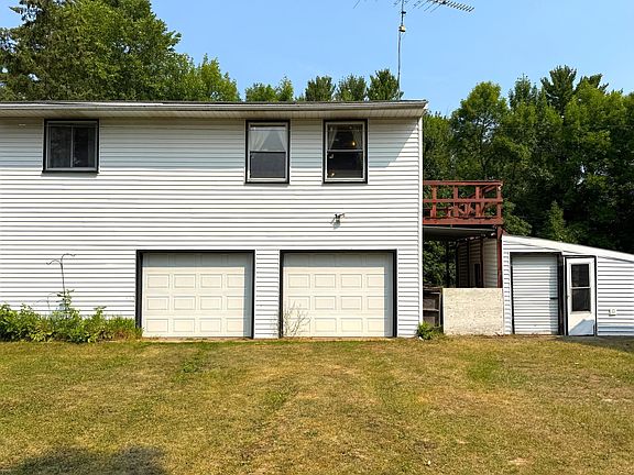5th image of 32162 Deer St