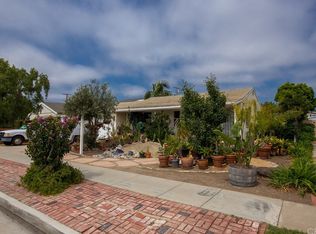 206 E 15th St, Costa Mesa, CA 92627