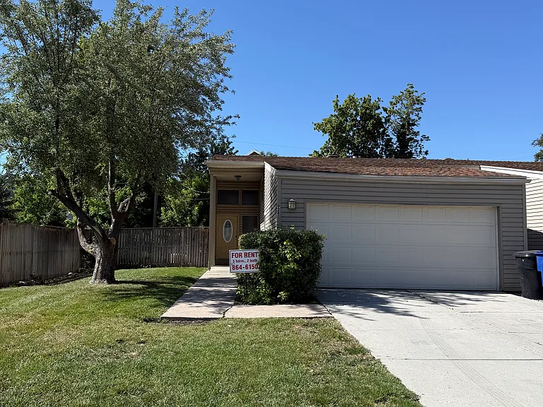 928 E Hyland Lake Dr #928 — Photo 1