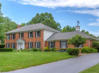 13003 Starbuck Rd, Saint Louis, MO 63141