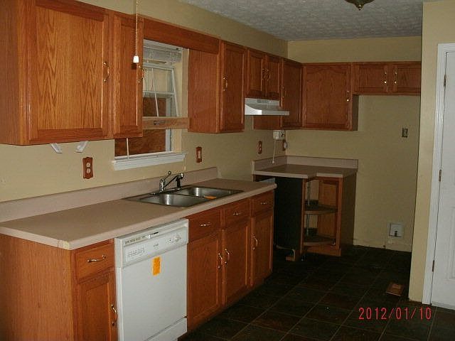 2nd image of 1115 Dogwood Rd