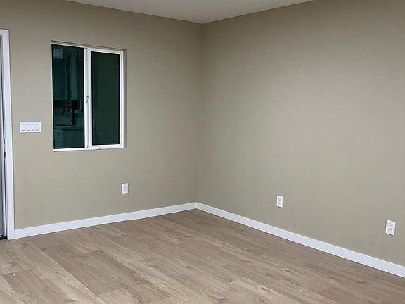 3rd image of 11341 Gertrude Dr