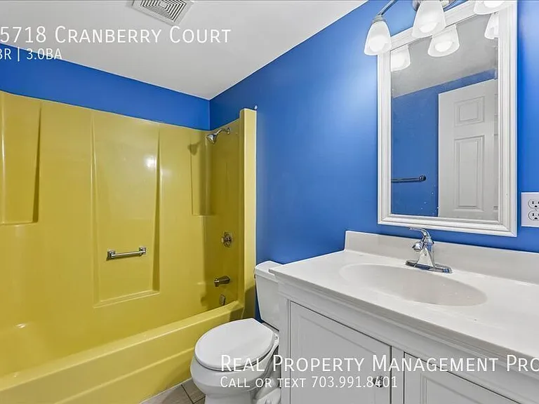 15718 Cranberry Ct — Photo 10