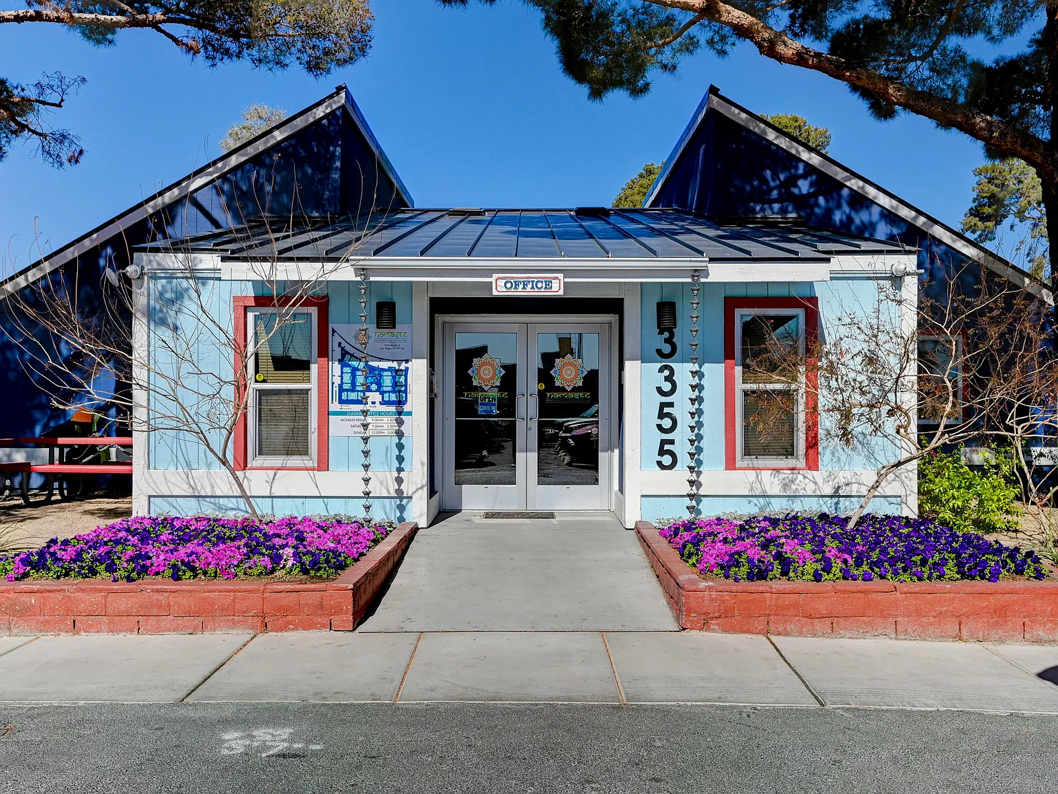 Namaste Apartments — Photo 2