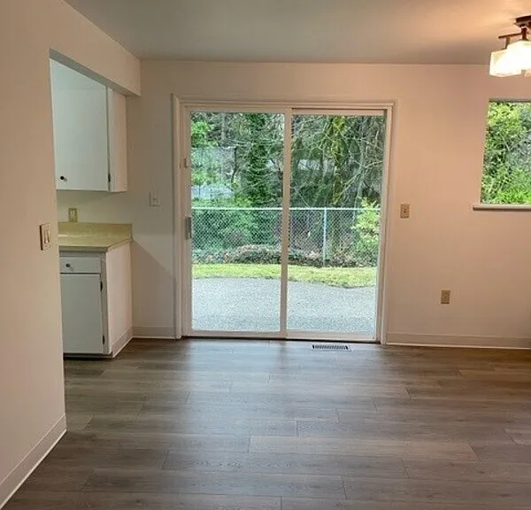 4530 151st Ave SE — Photo 7