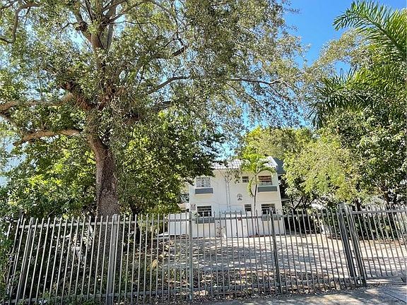 3rd image of 1052 NW 4th St #4