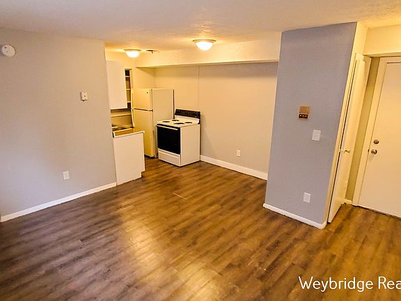 4th image of 694 Gholson Ave APT 1