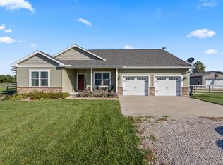 1480 County Road 600 N, Tolono, IL 61880