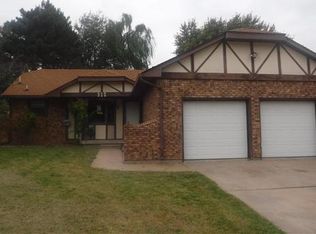 915 S Laurel Dr, Wichita, KS 67207