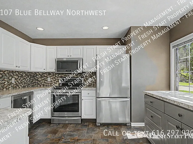 2107 Blue Bellway NW — Photo 5