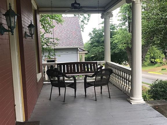 2nd image of 741 E 10th Ave