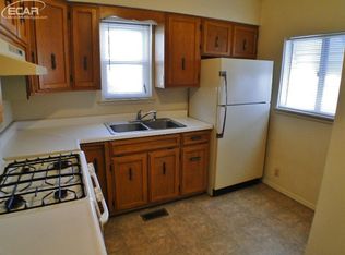 1201 Hughes Ave, Flint, MI 48503