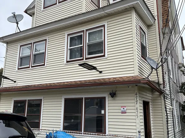 475 Wilson St APT 1, Waterbury, CT 06708