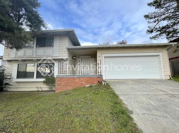 112 Royal Ct