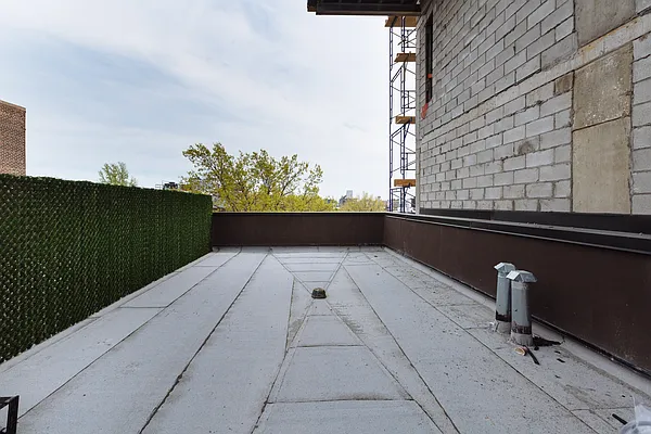 Rented by Nooklyn NYC LLC | media 62