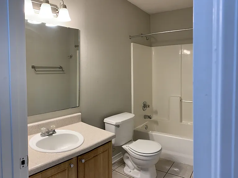 5957 Savannah Dr — Photo 7