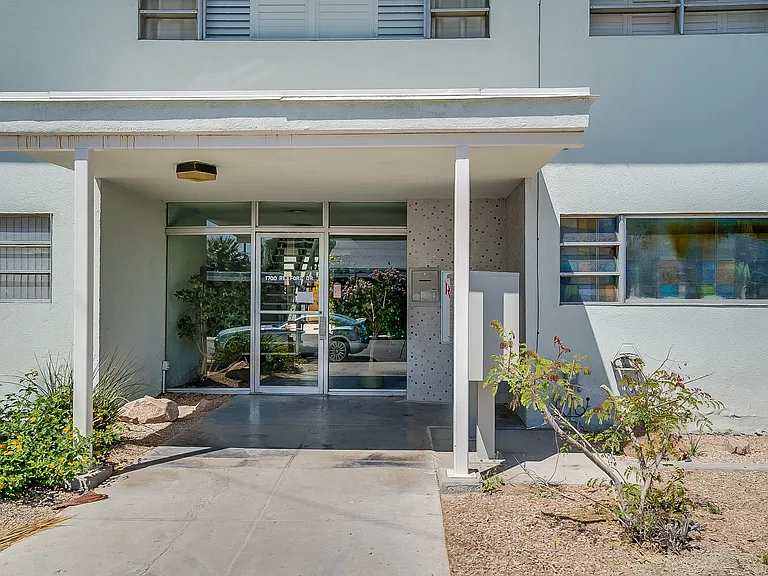 1700 Rexford Dr #104 — Photo 21
