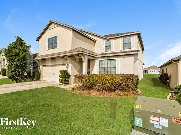 2nd image of 607 Silverthorn Pl