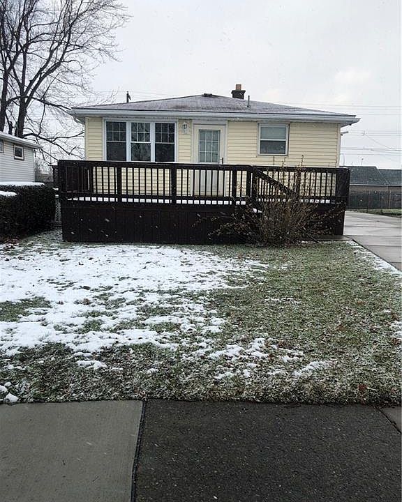 1st image of 130 Oakview Dr