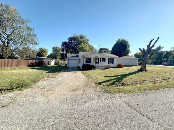 602 E Orlando Dr, Robinson, IL 62454