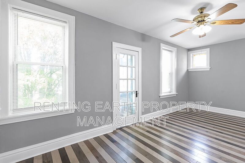 1st image of 3868 Meramec St Unit 2F