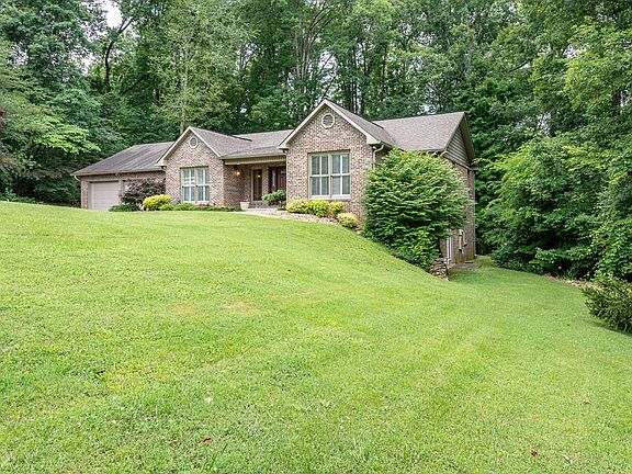 2nd image of 2113 Southwood Dr