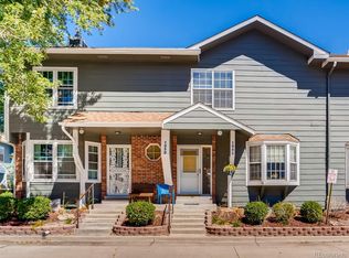 2052 S Balsam St, Lakewood, CO 80227