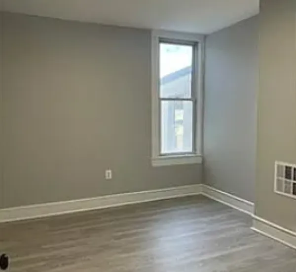 1606 E Biddle St — Photo 14