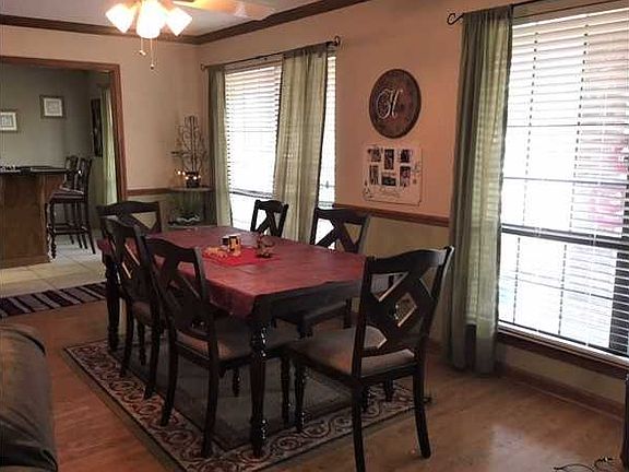 4th image of 2106 Juniper Ave
