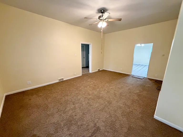 1412 Main St #2 — Photo 13