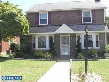 2nd image of 1602 Yerkes St