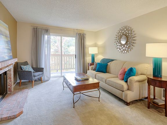 2nd image of 15405 Des Moines Memorial Dr S APT M304