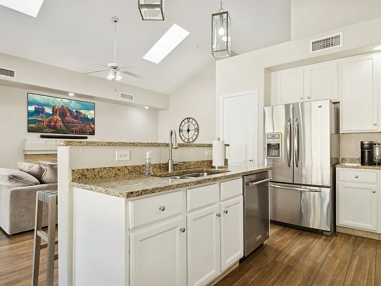 9348 E Wood Dr — Photo 10