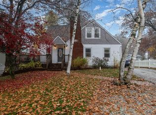 213 Holton Rd, La Porte, IN 46350