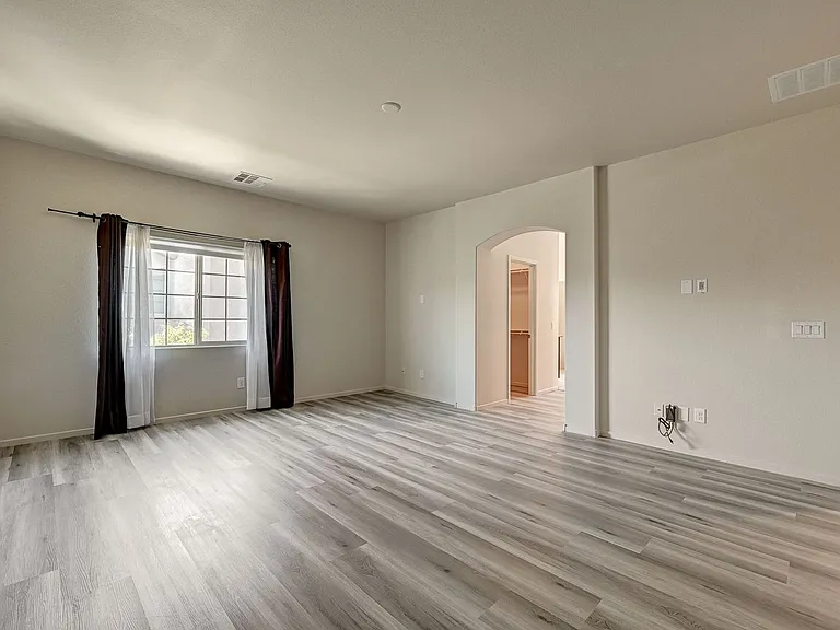 9522 Vega Carpio Ave — Photo 24