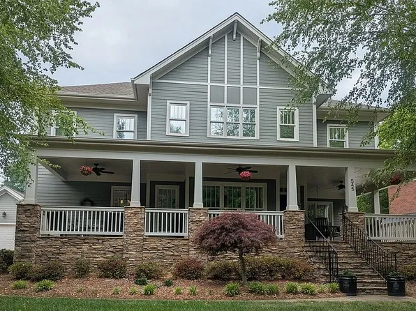 545 N Oak Dr, Huntersville, NC 28078
