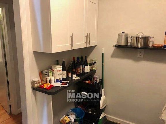 5th image of 2092 Amsterdam Ave Frnt 1