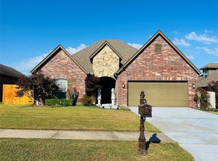 2444 S Narcissus Ave, Broken Arrow, OK 74012