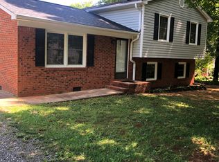 105 Deer Run Ln, Lexington, NC 27292
