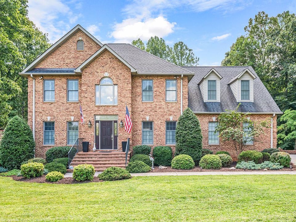 1st image of 1095 Irvine Dr