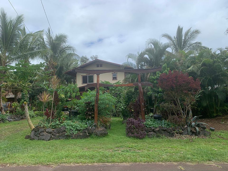 1st image of 12-242 E Pohakupele Loop