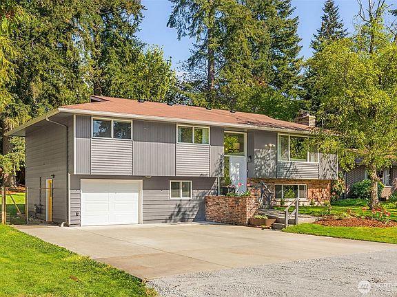 2nd image of 11019 23rd Drive SE
