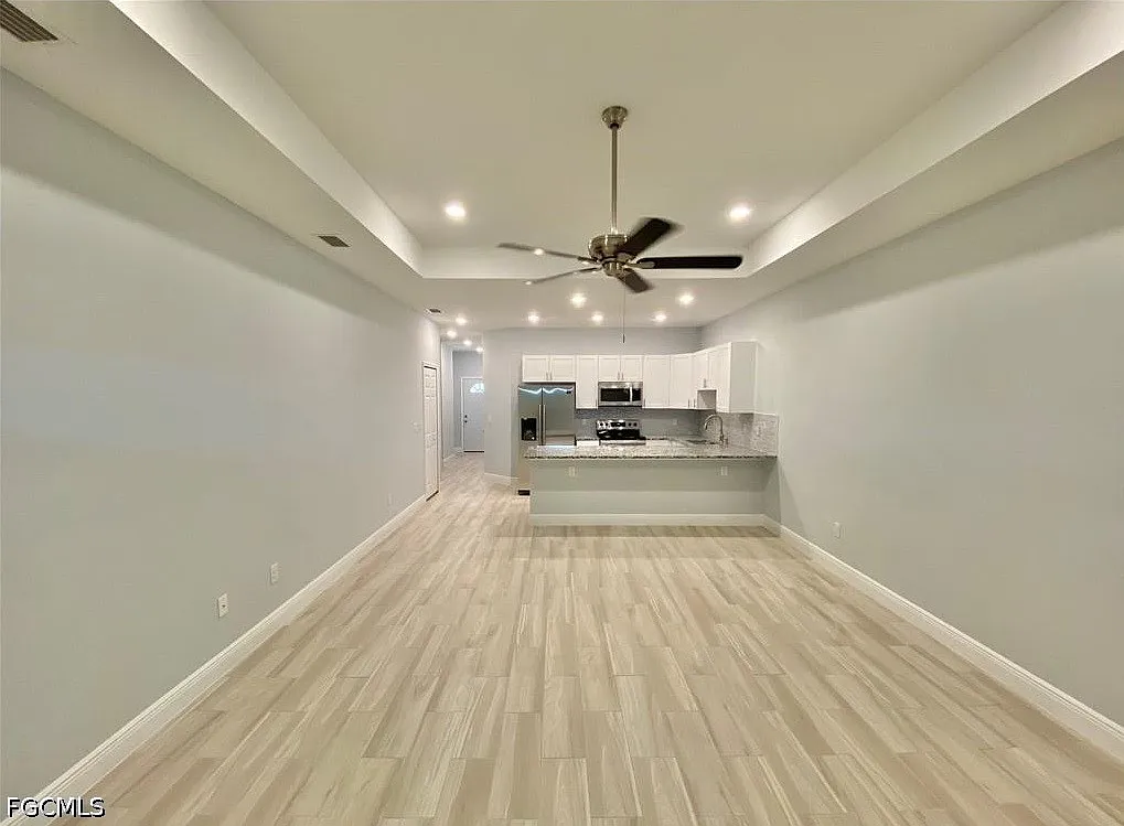 2 bed, 2.0 bath, 1240 sqft, $1,600 — Photo 3