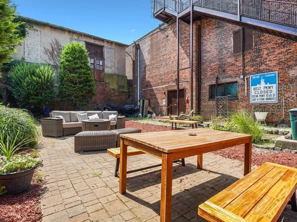 300 Communipaw Avenue image 38 of 43