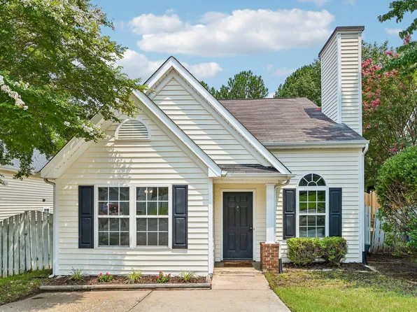 4616 Dolwick Dr, Durham, NC 27713