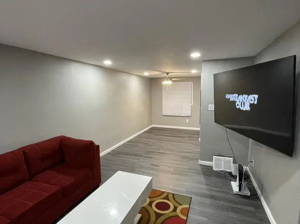 217 Fern St, Darby, PA 19023